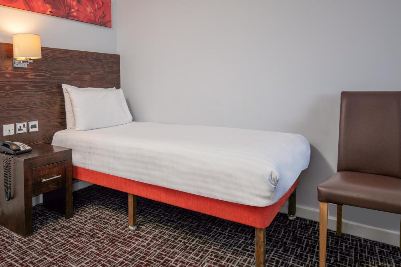 The Stuart Hotel, Sure Hotel Collection By Best Western Дарби Екстериор снимка
