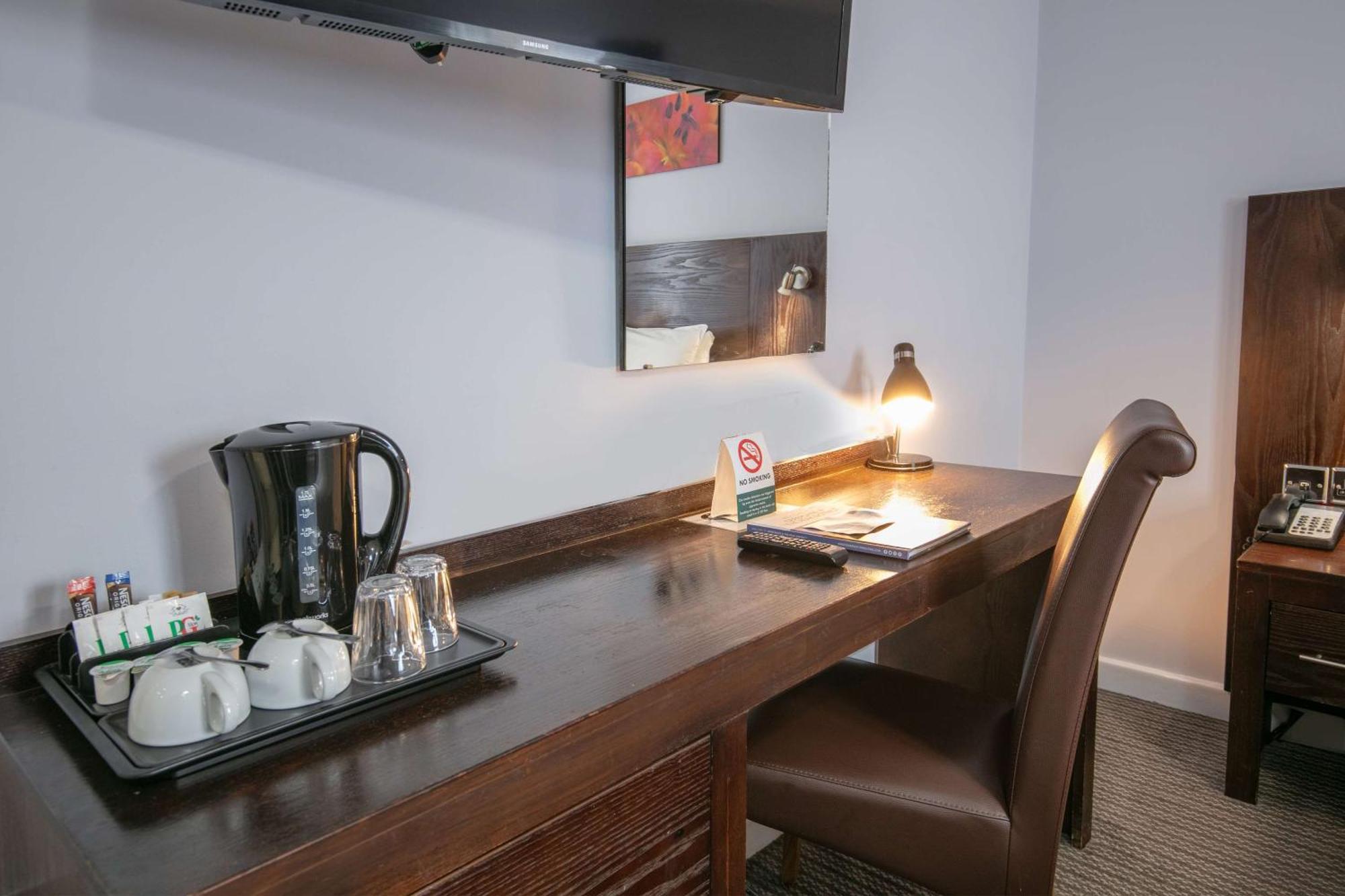 The Stuart Hotel, Sure Hotel Collection By Best Western Дарби Екстериор снимка